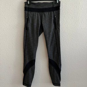 Lululemon 7/8 leggings with zipper pockets
